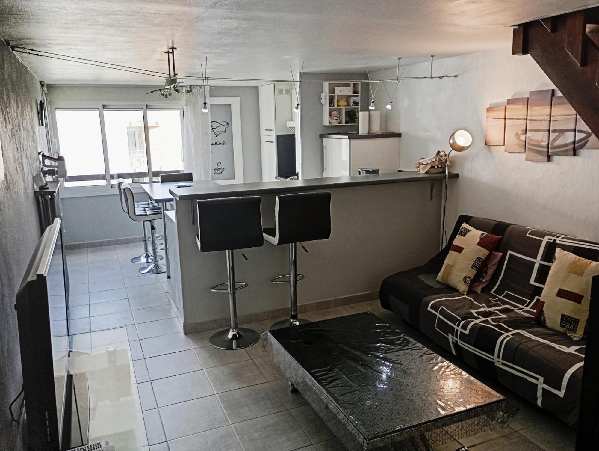 Grand Appartement Proche Port Et Plages, 6 A 8 Pers, 3 Chambres, Climatise 阿格德 外观 照片